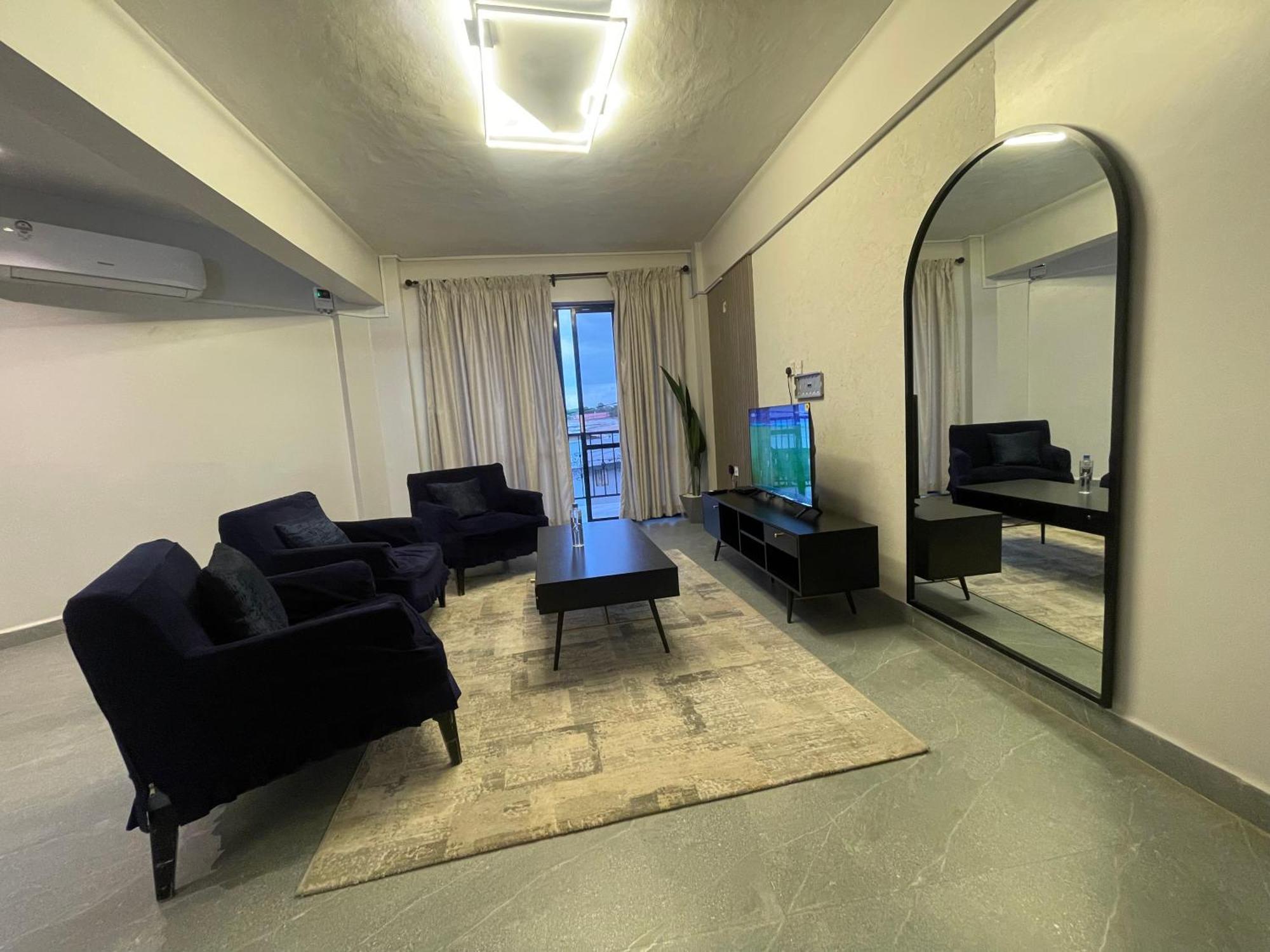 Iman Hotel Isiolo Exteriör bild