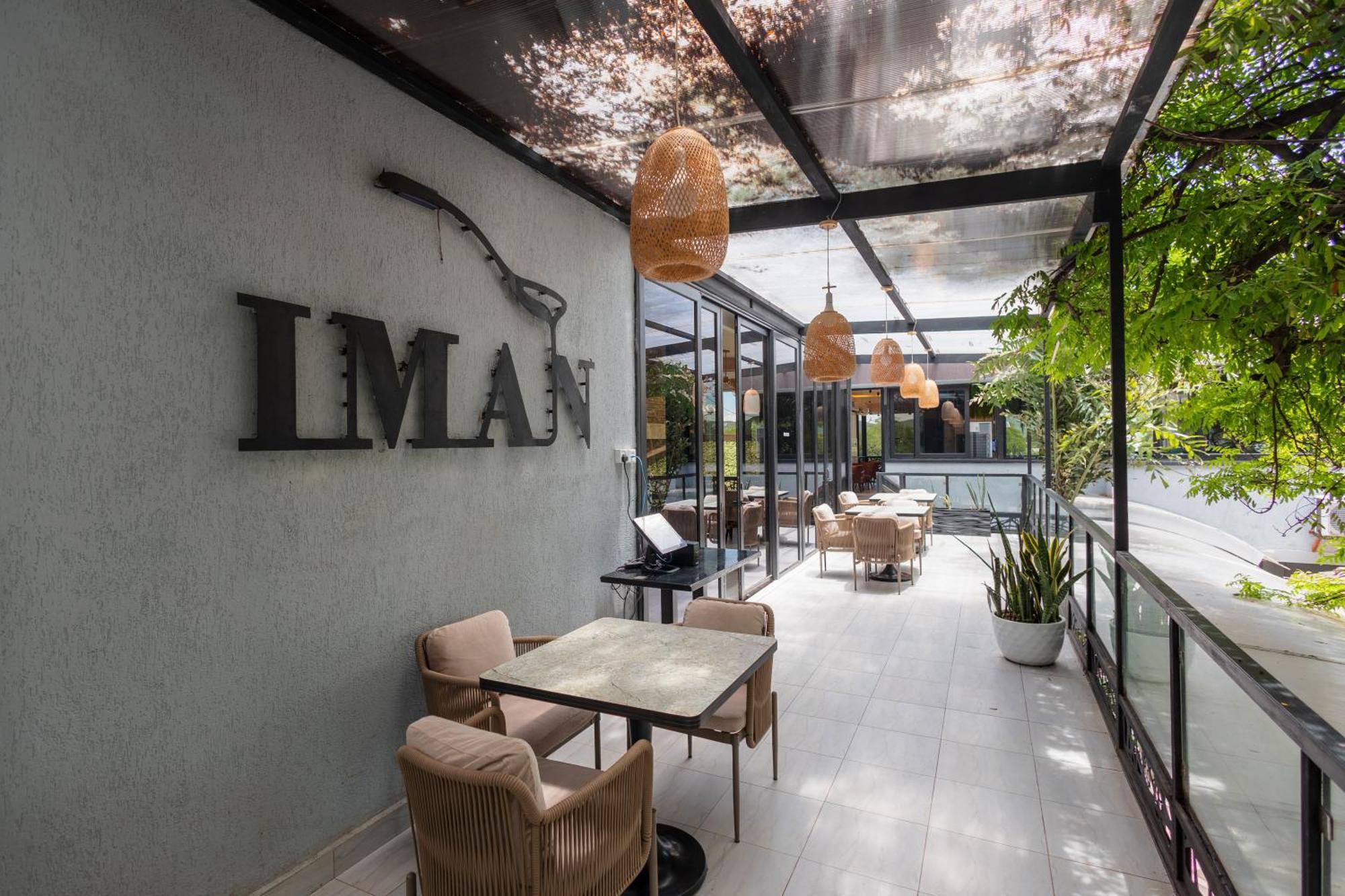 Iman Hotel Isiolo Exteriör bild